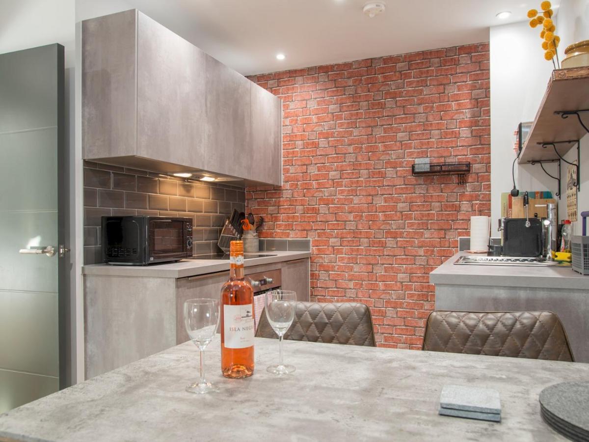New Modern Apt In The City & Close To Stadiums Cardiff Kültér fotó